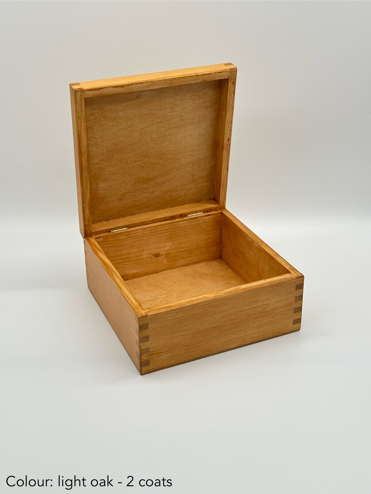 Painted medium square box - light oak