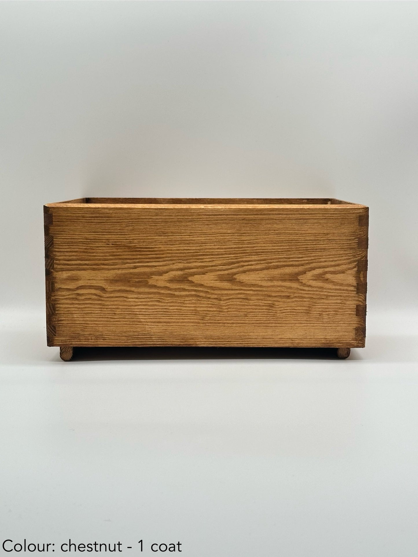Painted rectangular box without lid - chestnut