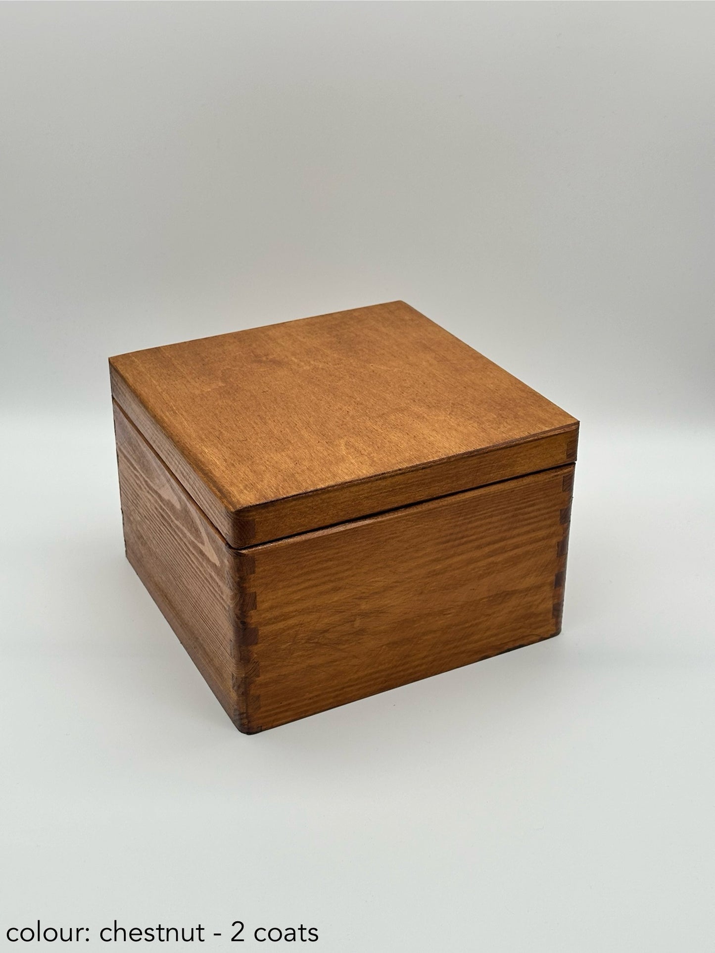 Painted square box - 20x20x13.5 - different colours