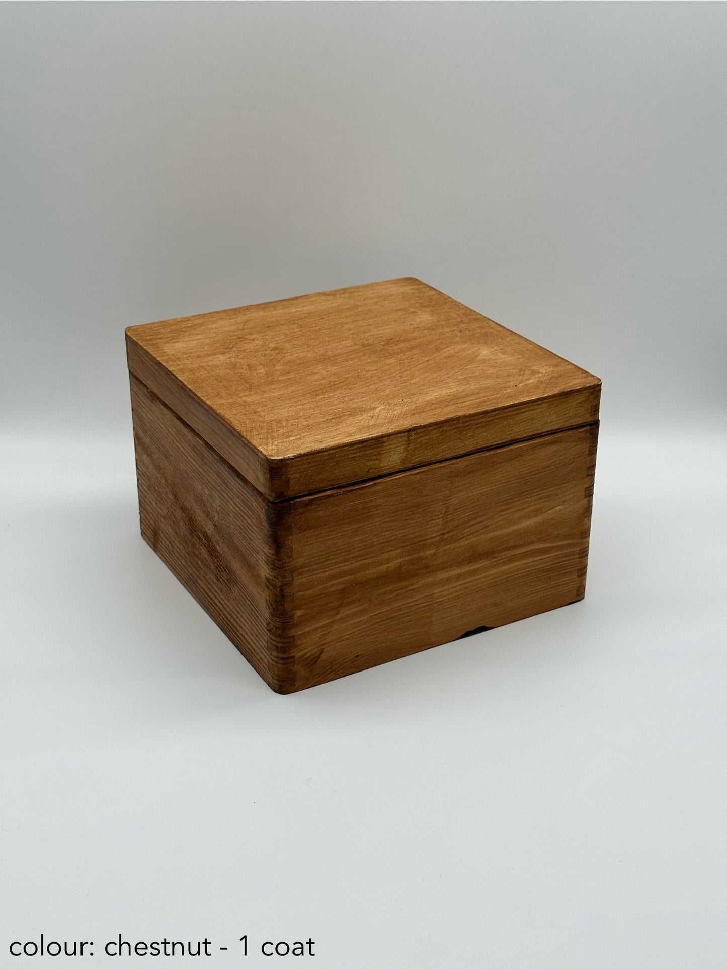 Painted square box - 20x20x13.5 - different colours