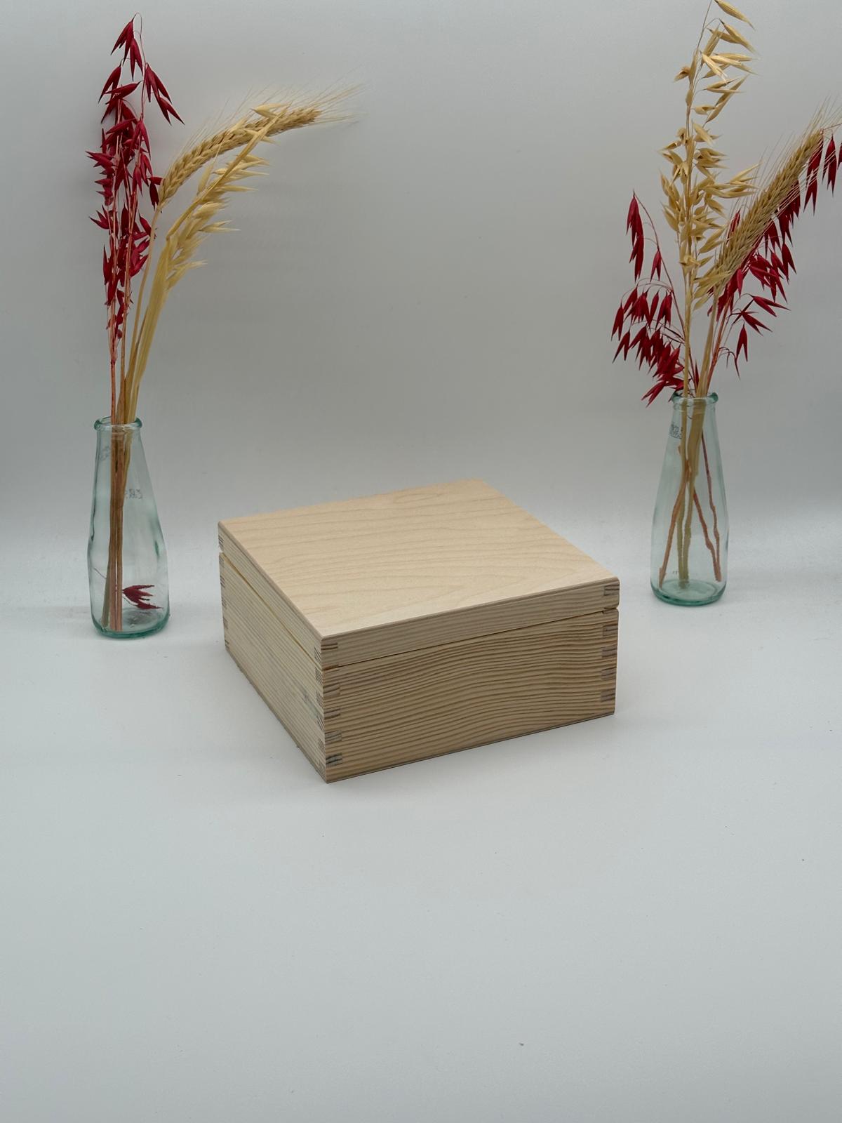 Plain Wooden Box – Large Square – Unpainted Craft Box