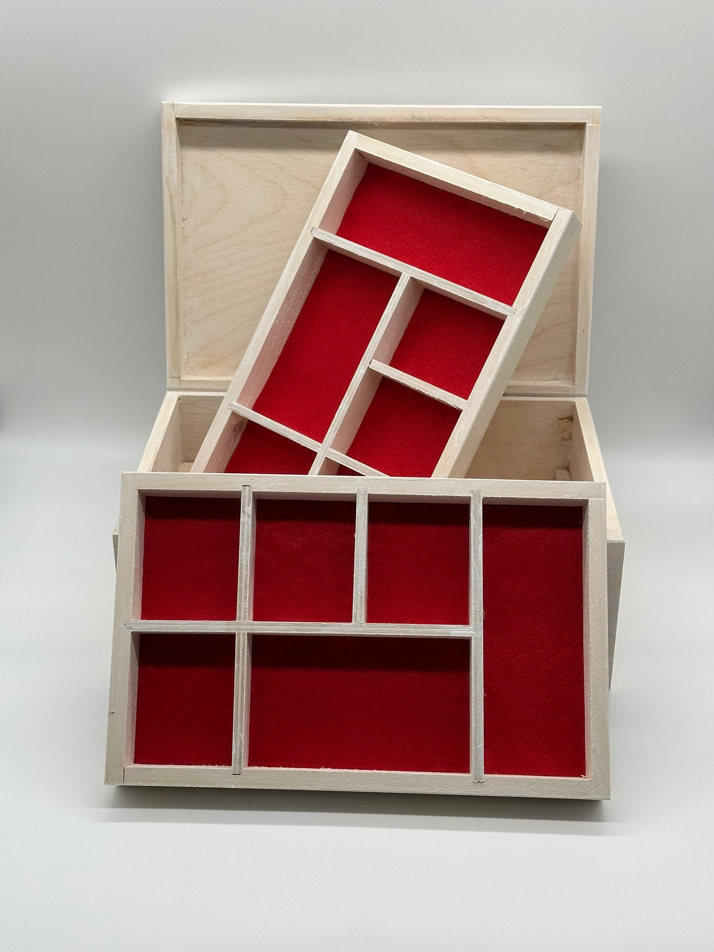 Painted Wooden Jewellery Box – White – Felt Lined Inserts