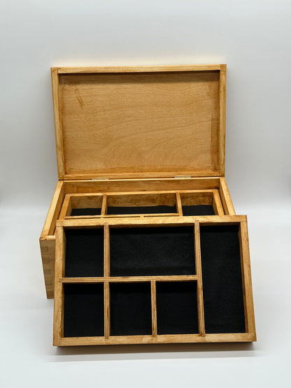 Painted jewellery box with felt - light oak