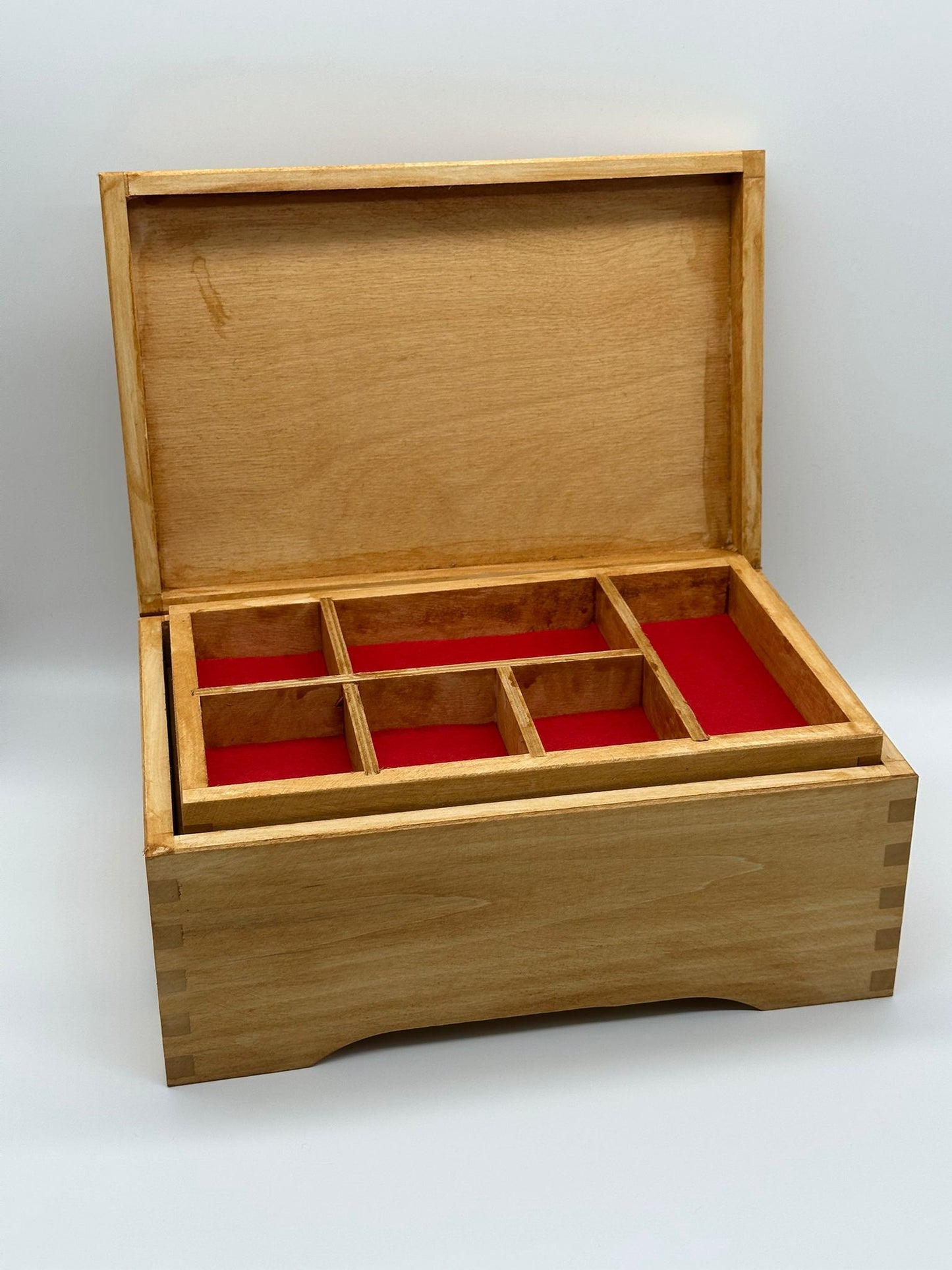 Painted jewellery box with felt - light oak